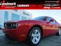 Redline 3 Coat Pearl - Challenger SXT Photo No. 1