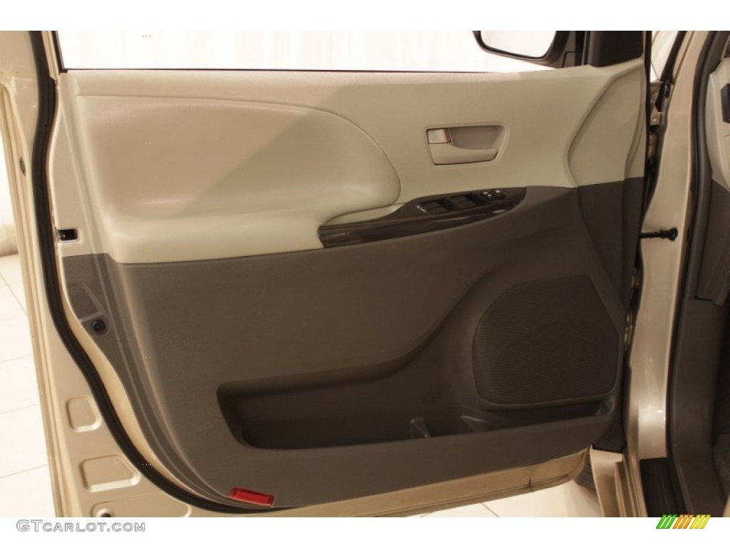2011 Sienna LE - Sandy Beach Metallic / Bisque photo #5