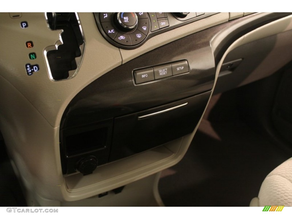 2011 Sienna LE - Sandy Beach Metallic / Bisque photo #11