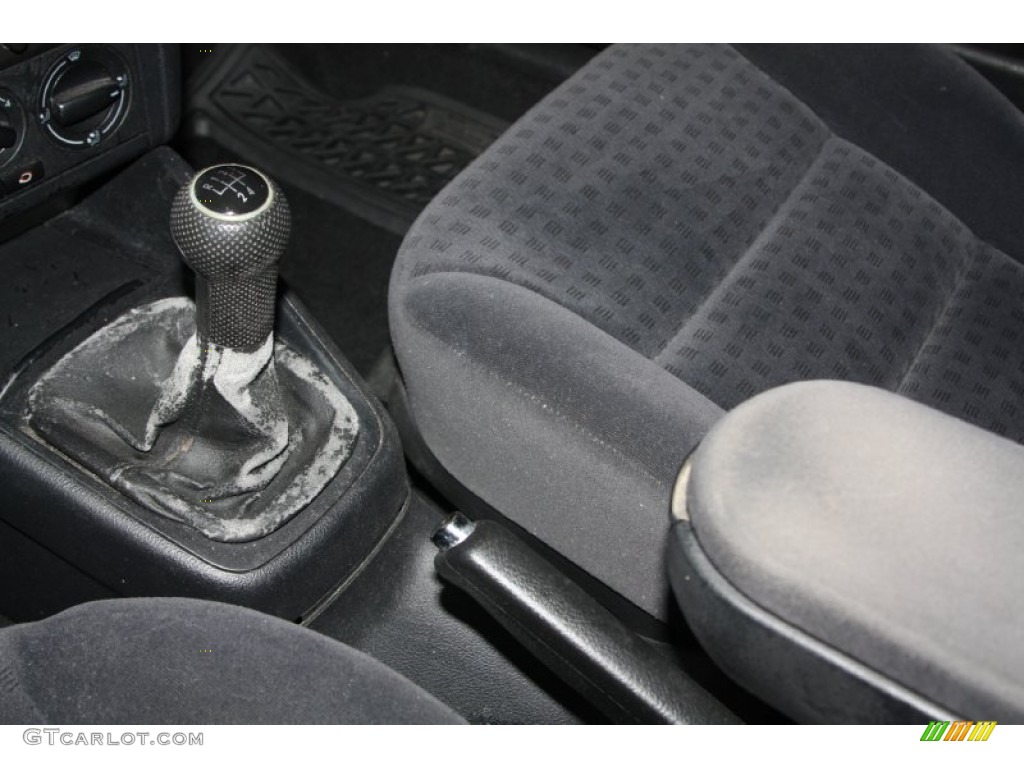 2003 Volkswagen Golf GLS 4 Door Transmission Photos