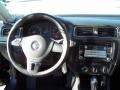 Black - Jetta SE Sedan Photo No. 19