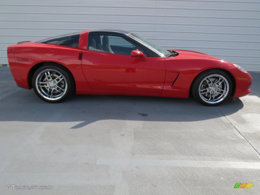 2005 Corvette Coupe - Precision Red / Cashmere photo #2