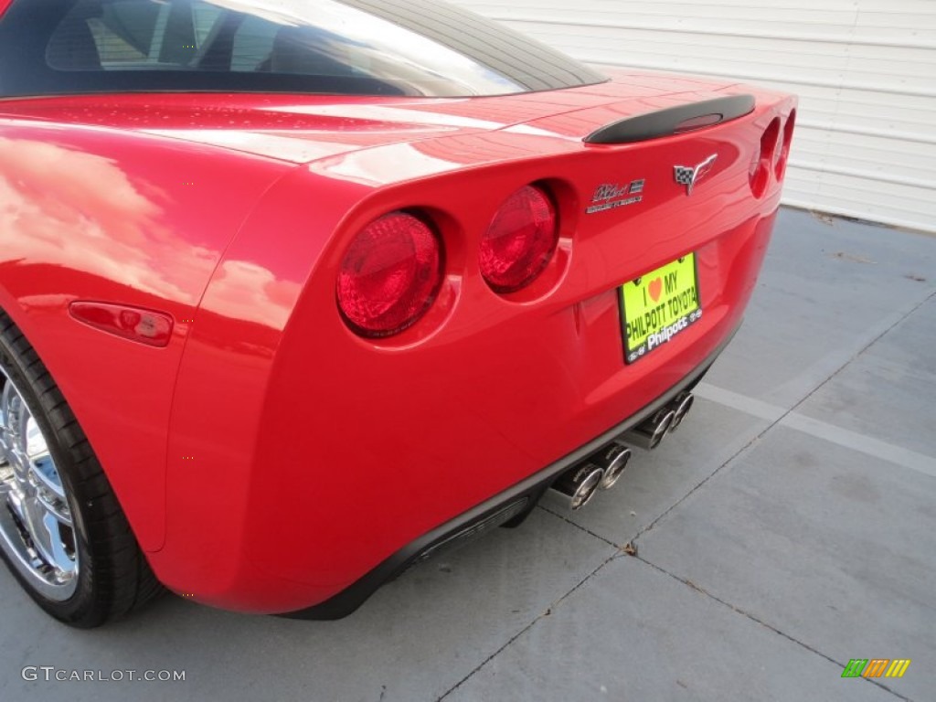 2005 Corvette Coupe - Precision Red / Cashmere photo #18
