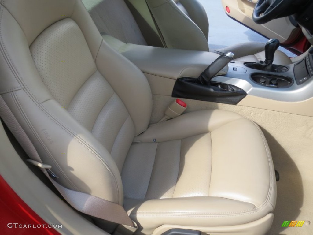 2005 Corvette Coupe - Precision Red / Cashmere photo #22
