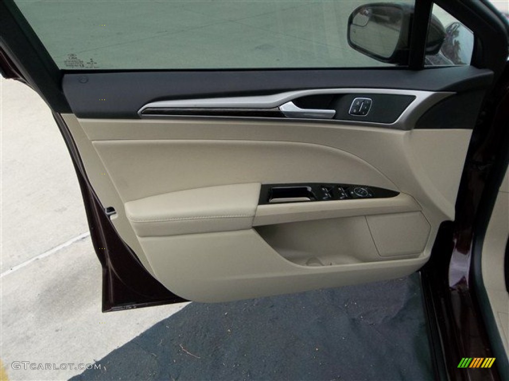 2013 Ford Fusion SE 1.6 EcoBoost Dune Door Panel Photo #73954370