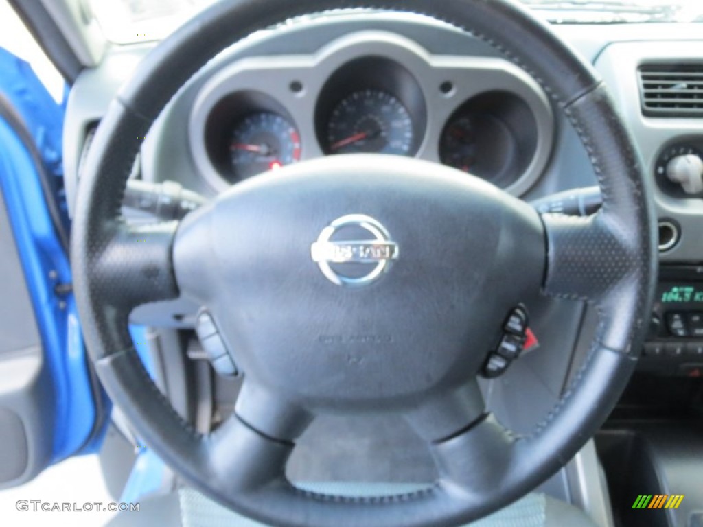 2002 Nissan Xterra SE V6 Steering Wheel Photos