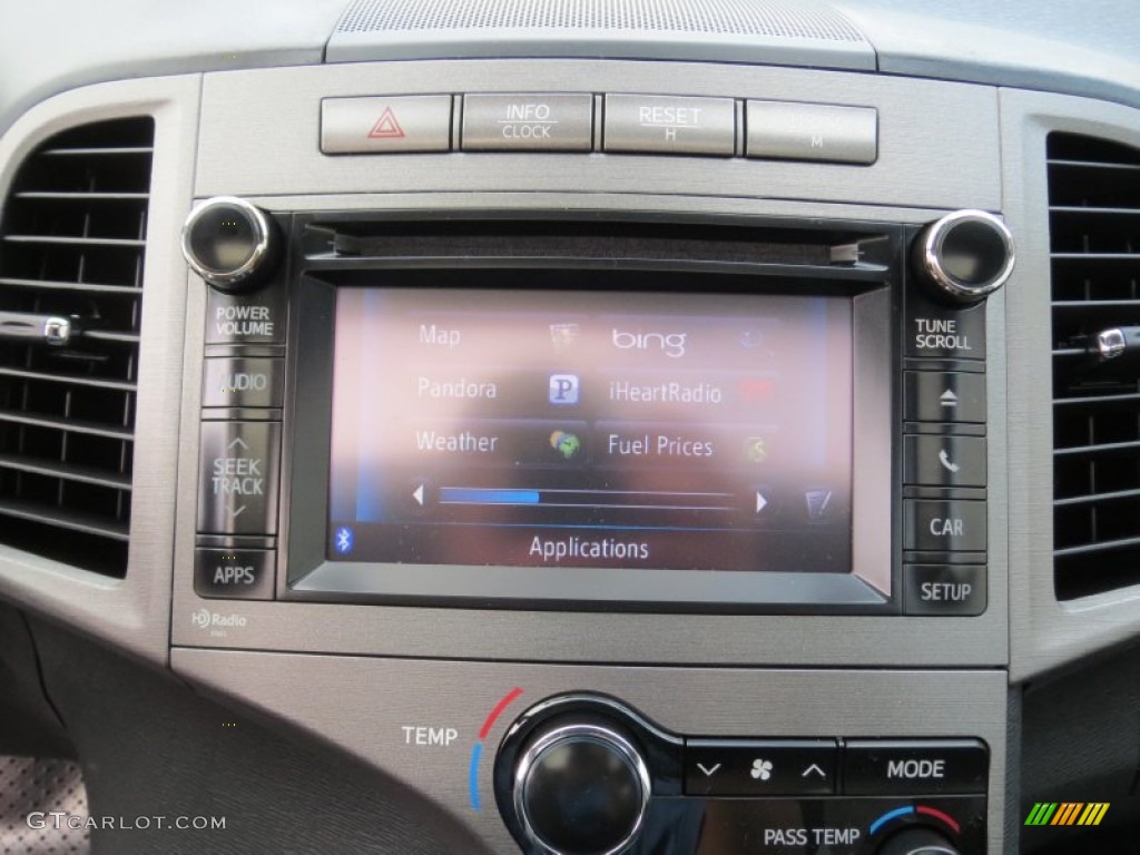 2013 Toyota Venza LE Controls Photo #73959872