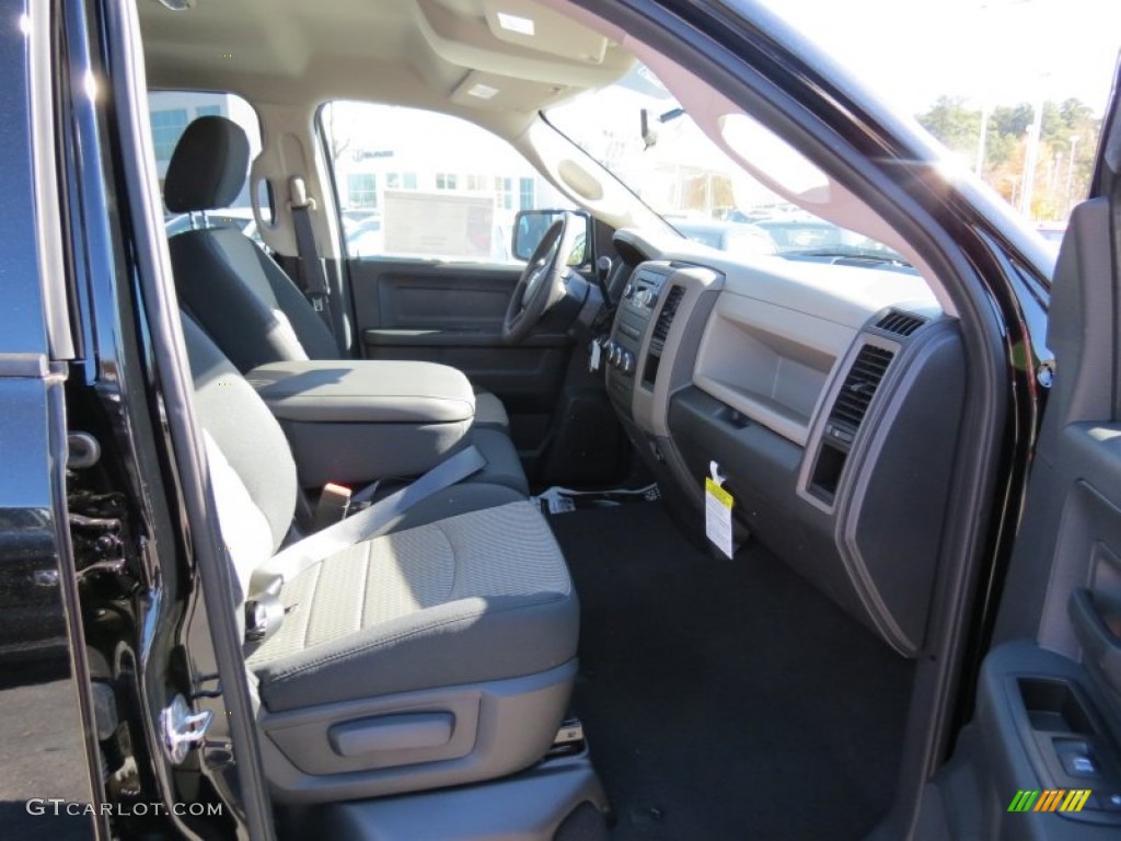 2012 Ram 1500 Express Quad Cab - Black / Dark Slate Gray/Medium Graystone photo #9