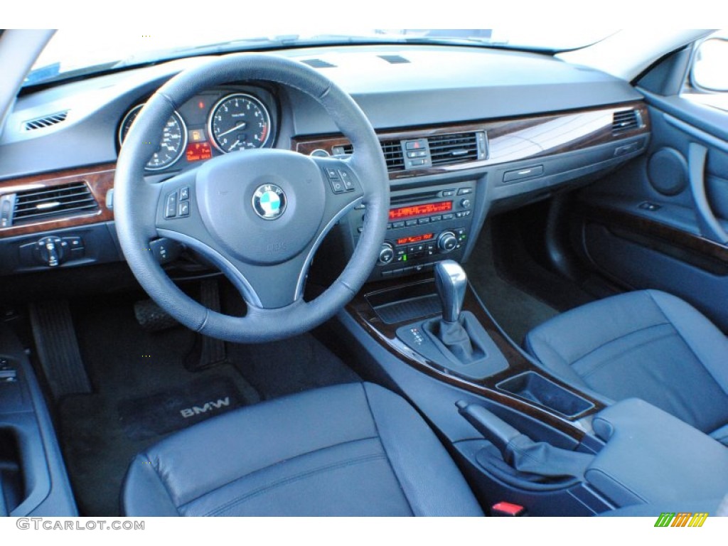 Black Interior 2010 BMW 3 Series 328i xDrive Coupe Photo #73962170