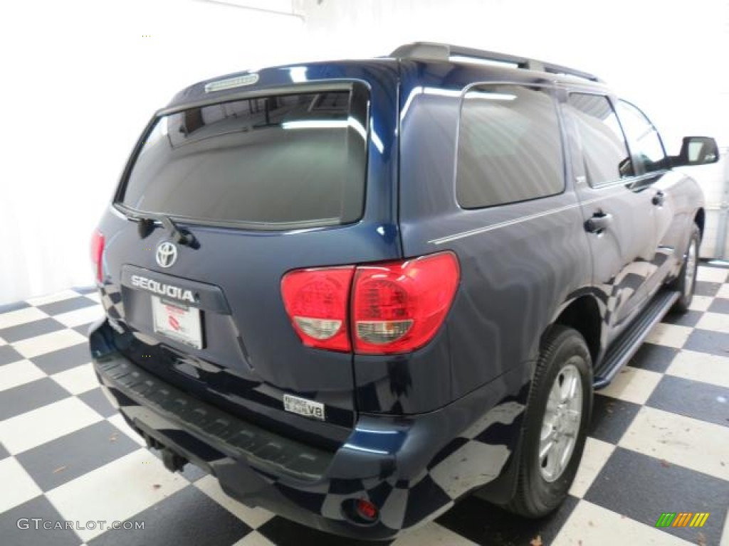 2008 Sequoia SR5 - Nautical Blue Metallic / Sand Beige photo #28