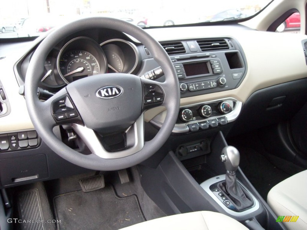 2013 Kia Rio LX 5-Door Beige Dashboard Photo #73963013