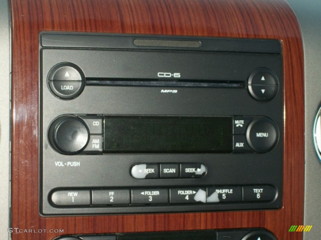 2005 Ford F150 Lariat SuperCrew 4x4 Audio System Photo #73963337