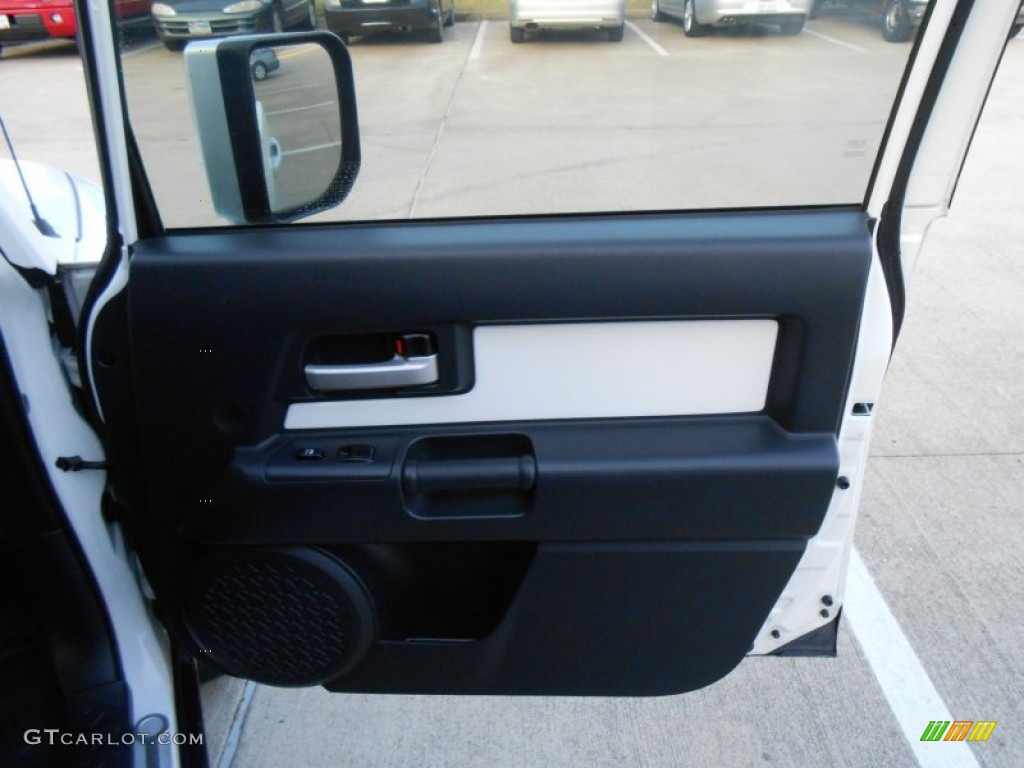 2010 Toyota FJ Cruiser 4WD Dark Charcoal Door Panel Photo #73964213