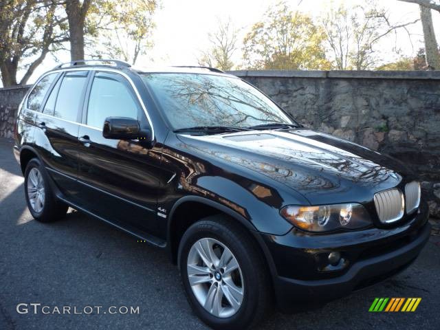 Black Sapphire Metallic BMW X5