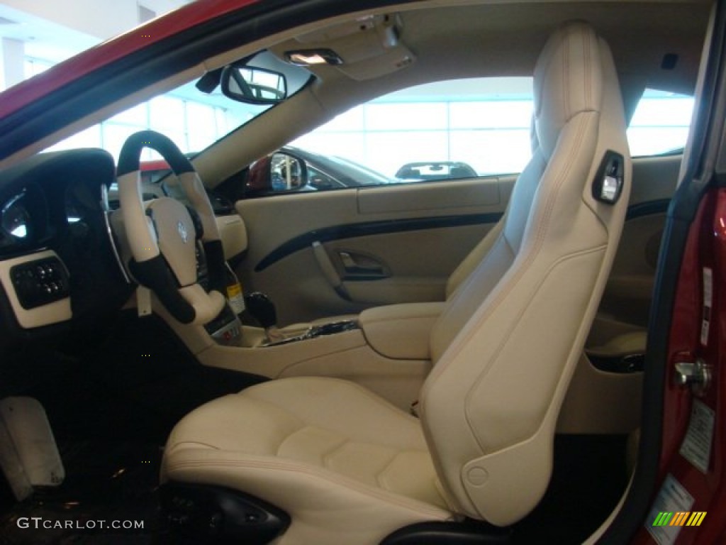 Pearl Beige Interior 2013 Maserati GranTurismo Sport Coupe Photo #73965917