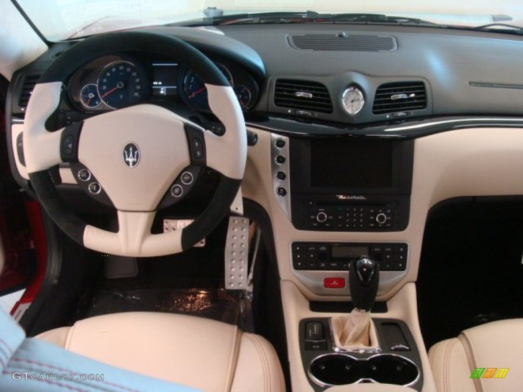 2013 Maserati GranTurismo Sport Coupe Pearl Beige Dashboard Photo #73965959