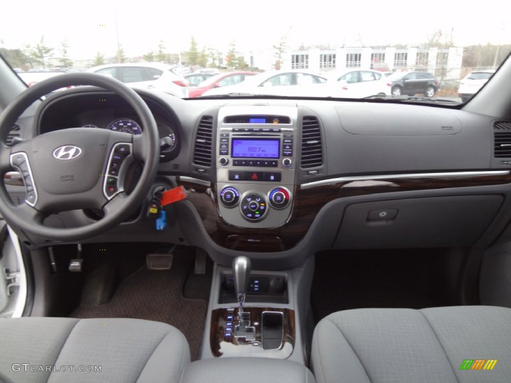 2010 Hyundai Santa Fe GLS 4WD Gray Dashboard Photo #73968080