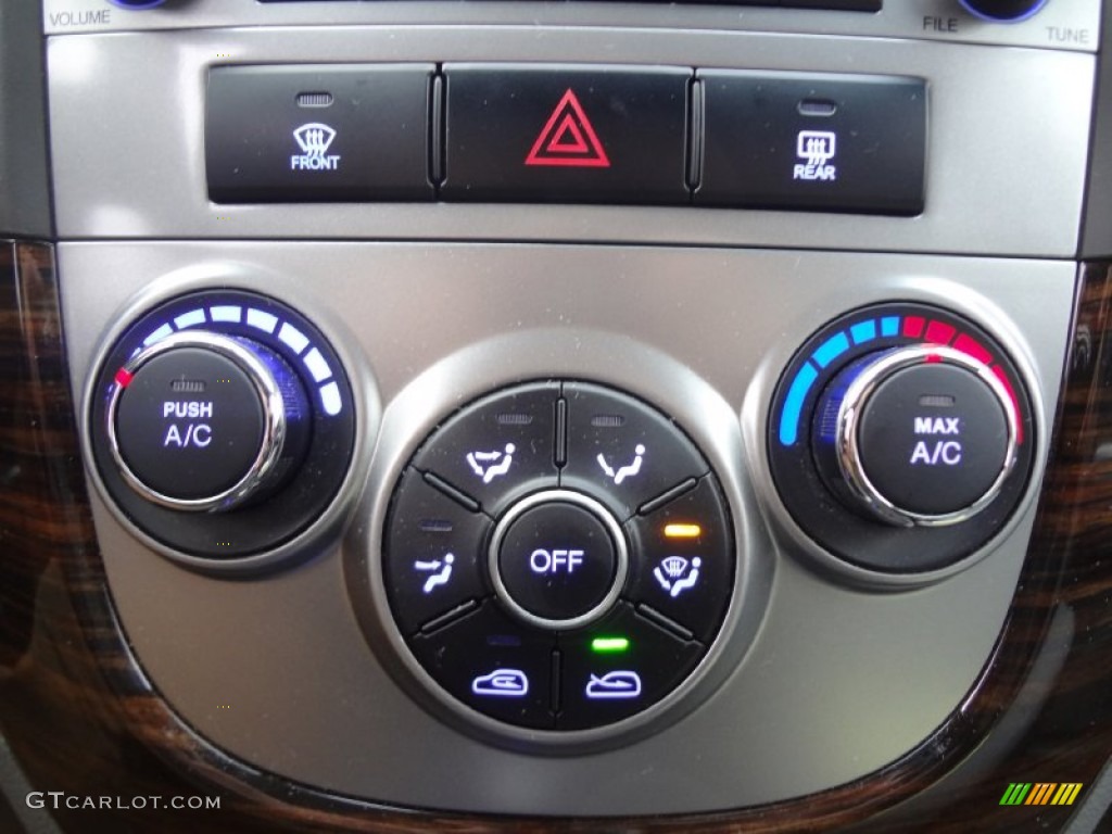 2010 Hyundai Santa Fe GLS 4WD Controls Photo #73968208