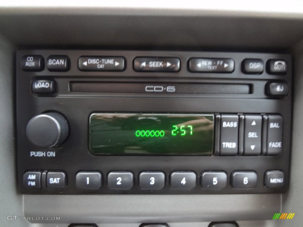 2004 Ford Mustang V6 Coupe Audio System Photo #73969792