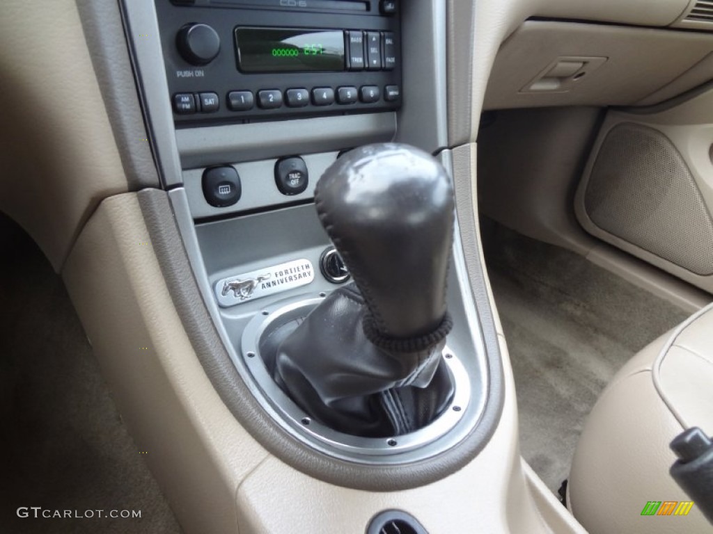 2004 Ford Mustang V6 Coupe 5 Speed Manual Transmission Photo #73969823