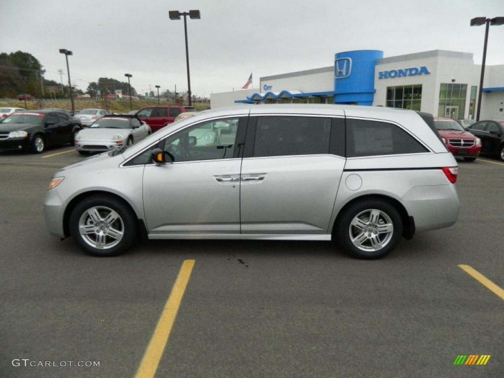 Alabaster Silver Metallic 2013 Honda Odyssey Touring Exterior Photo #73971425