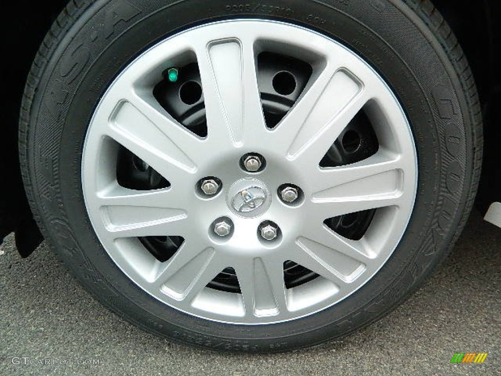 2013 Toyota Matrix L Wheel Photo #73973899