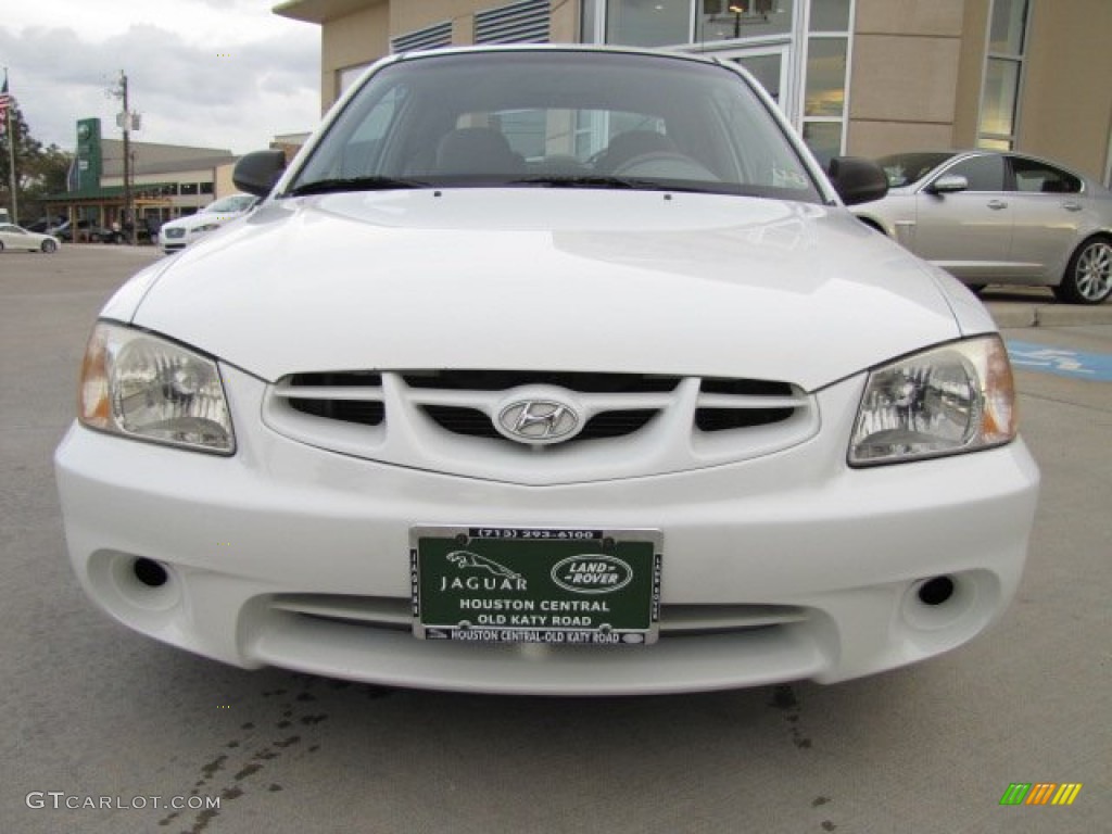 2001 Accent GS Coupe - Noble White / Beige photo #6