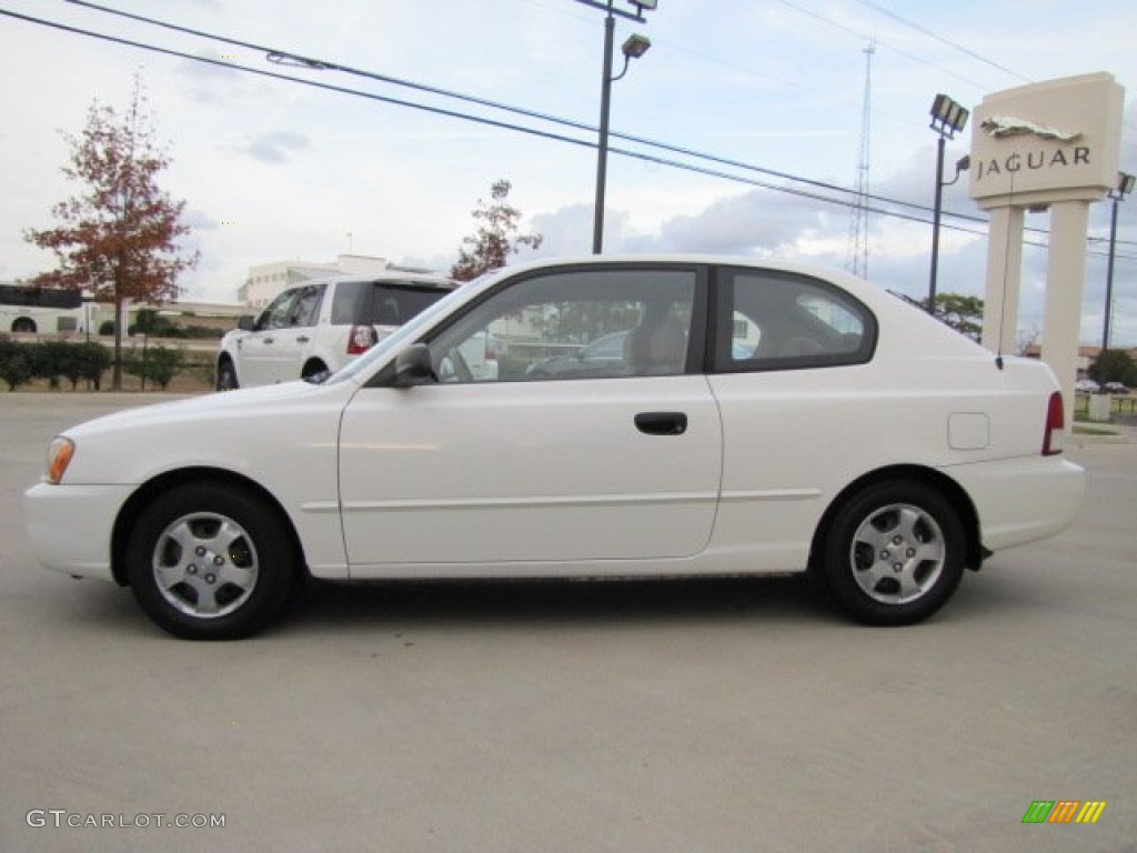 2001 Accent GS Coupe - Noble White / Beige photo #7