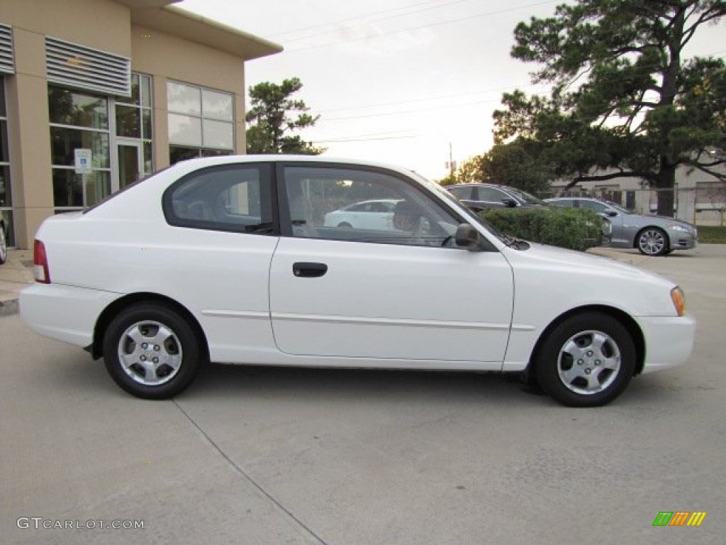 2001 Accent GS Coupe - Noble White / Beige photo #11