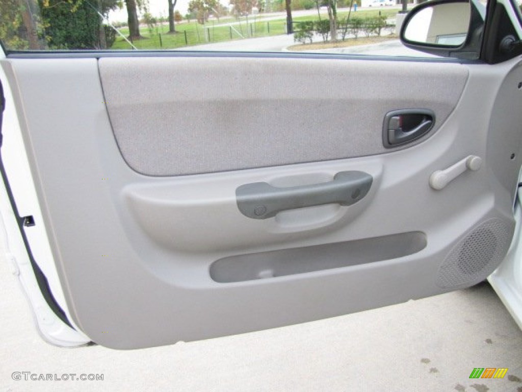 2001 Accent GS Coupe - Noble White / Beige photo #21