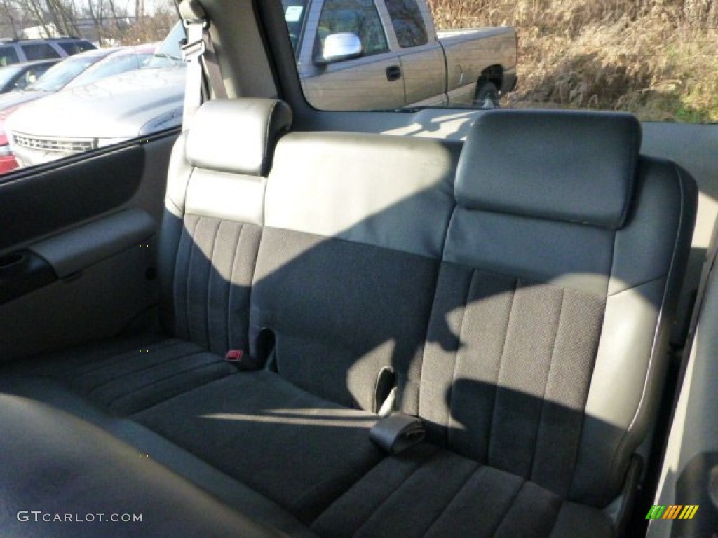 2003 Venture LT - Black / Dark Gray photo #10