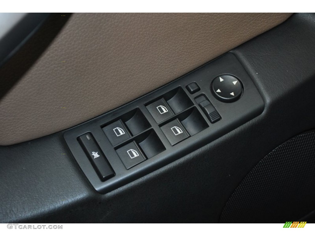 2006 BMW X5 3.0i Controls Photo #73978652