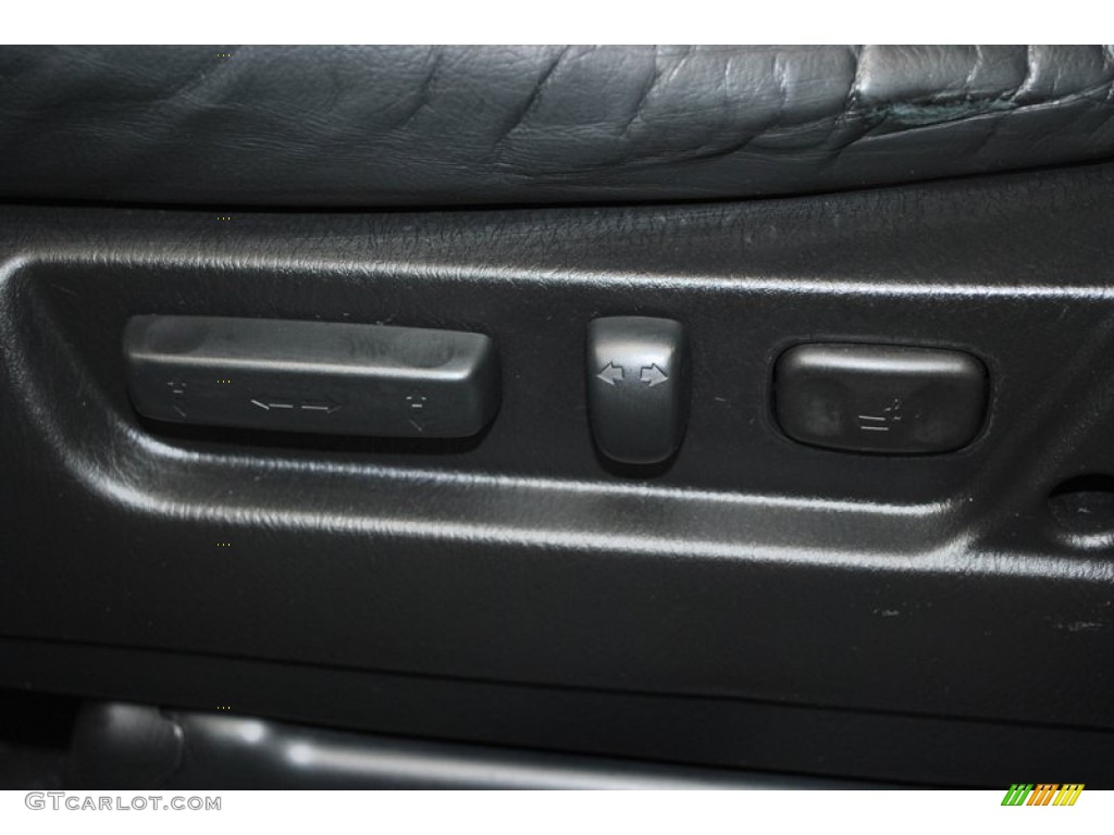 2004 Acura MDX Touring Controls Photo #73980143