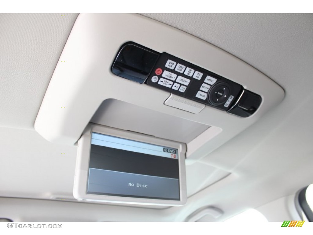 2013 Acura MDX SH-AWD Advance Entertainment System Photo #73980656