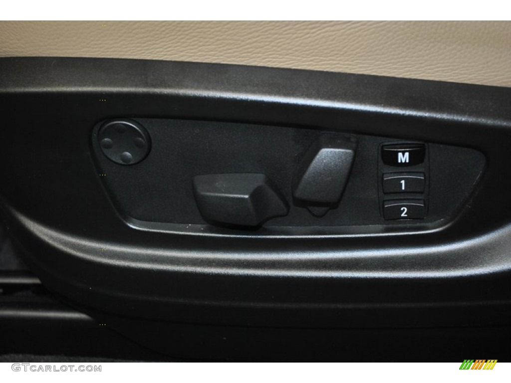 2012 BMW X5 M Standard X5 M Model Controls Photo #73981397