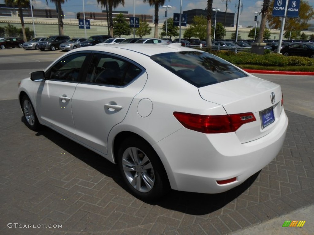 2013 ILX 2.0L - Bellanova White Pearl / Ebony photo #5