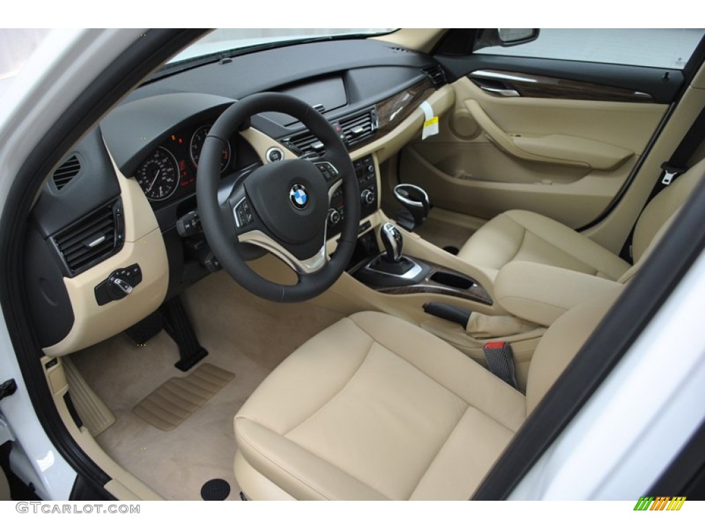 Beige Interior 2013 BMW X1 sDrive 28i Photo #73982270