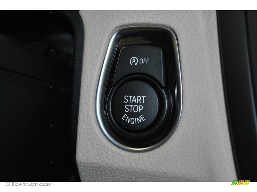 2013 BMW 3 Series 328i Sedan Controls Photo #73982711