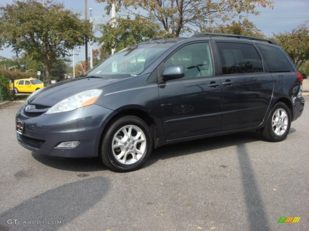 2006 Sienna XLE - Slate Metallic / Stone Gray photo #6