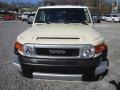 Sandstorm Metallic - FJ Cruiser 4WD Photo No. 2