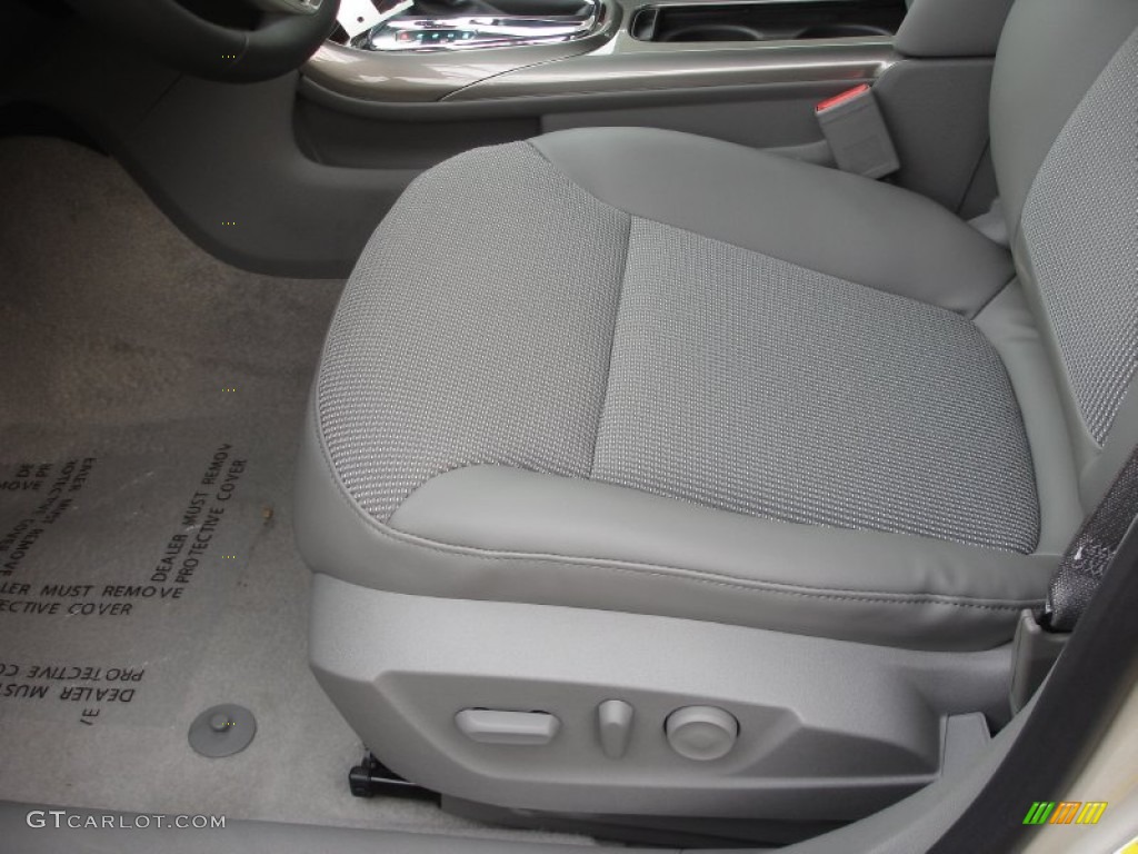 2013 Malibu LT - Champagne Silver Metallic / Jet Black/Titanium photo #2