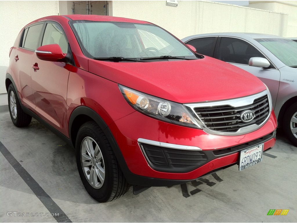 Signal Red Kia Sportage