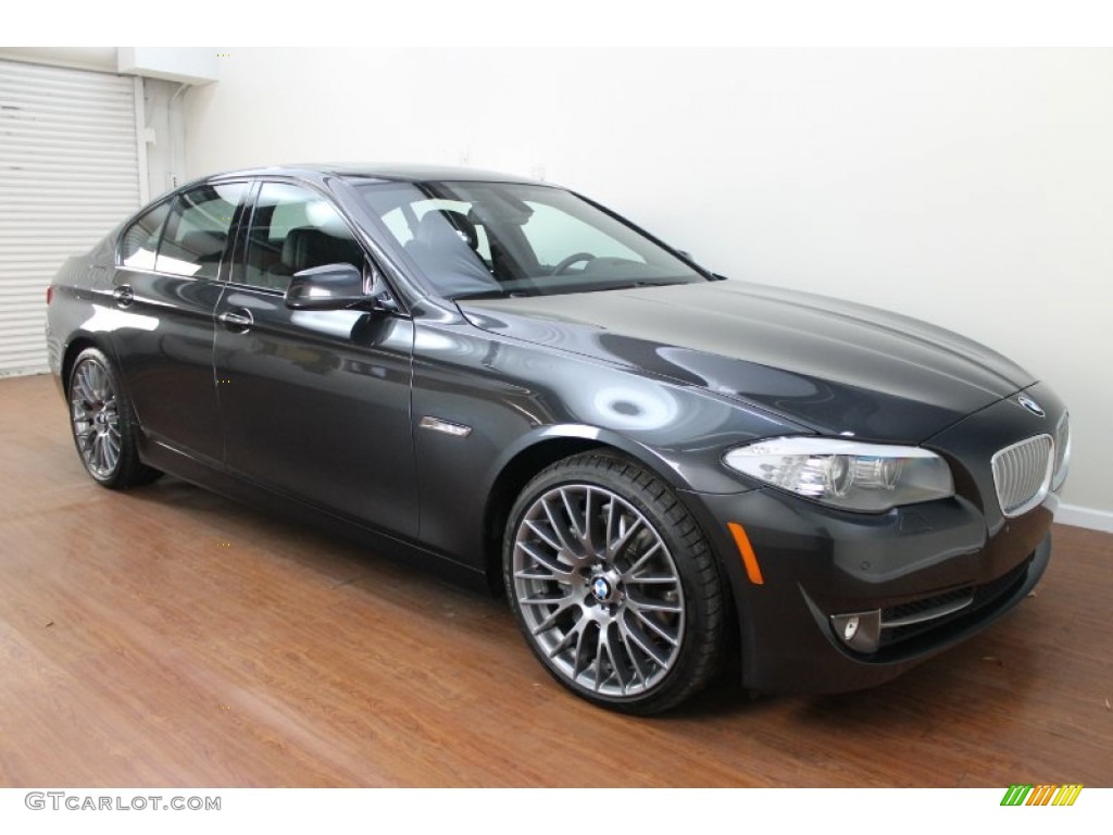 Dark Graphite Metallic 2011 BMW 5 Series 550i Sedan Exterior Photo #73989755