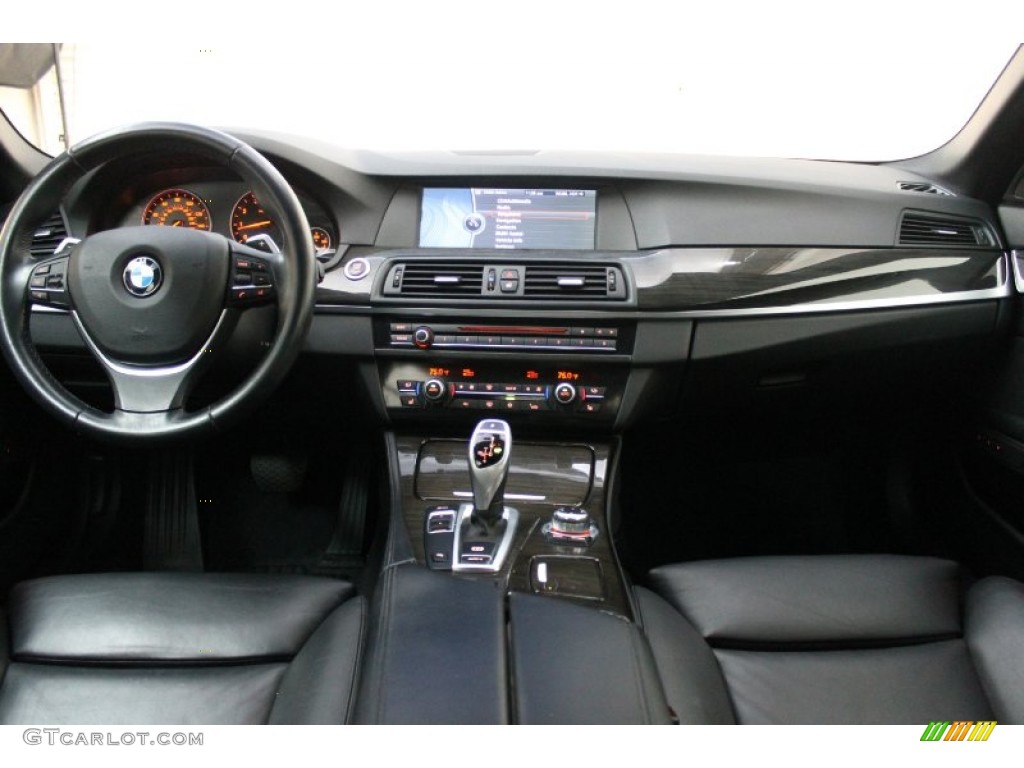 2011 BMW 5 Series 550i Sedan Black Dashboard Photo #73989966