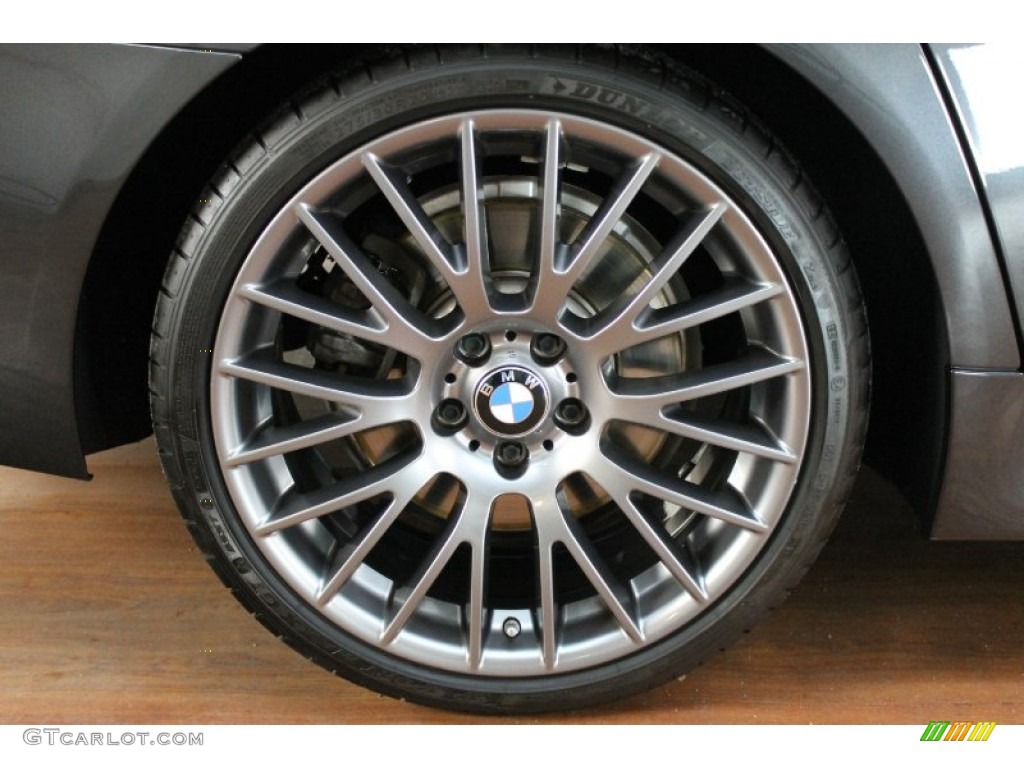 2011 BMW 5 Series 550i Sedan Wheel Photo #73990617