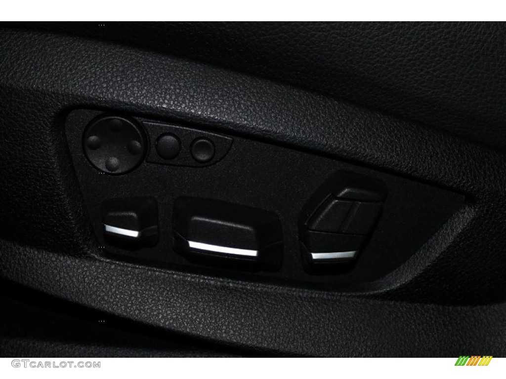 2011 5 Series 535i Gran Turismo - Dark Graphite Metallic / Black photo #20