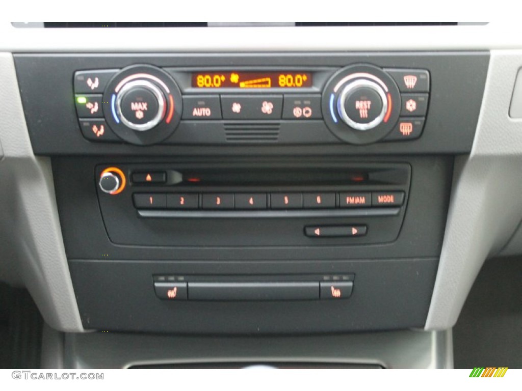 2009 BMW 3 Series 335i Coupe Controls Photo #73991877