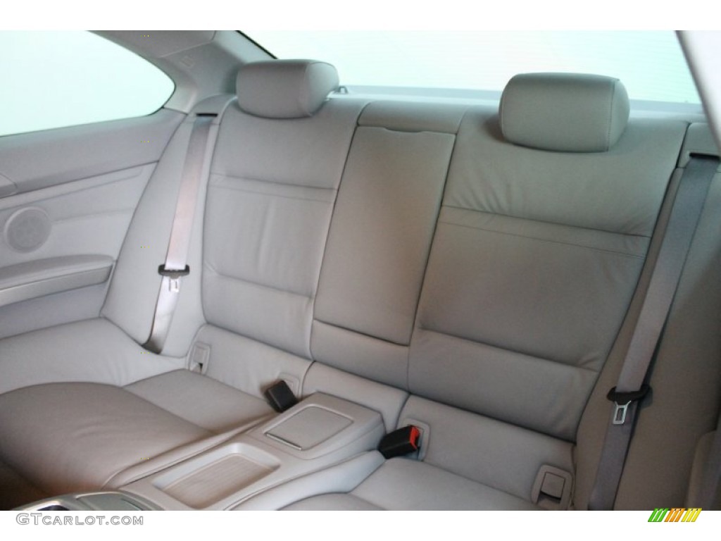 2009 BMW 3 Series 335i Coupe Rear Seat Photo #73991935