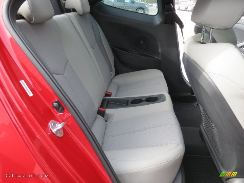 2013 Hyundai Veloster Standard Veloster Model Rear Seat Photo #73991973