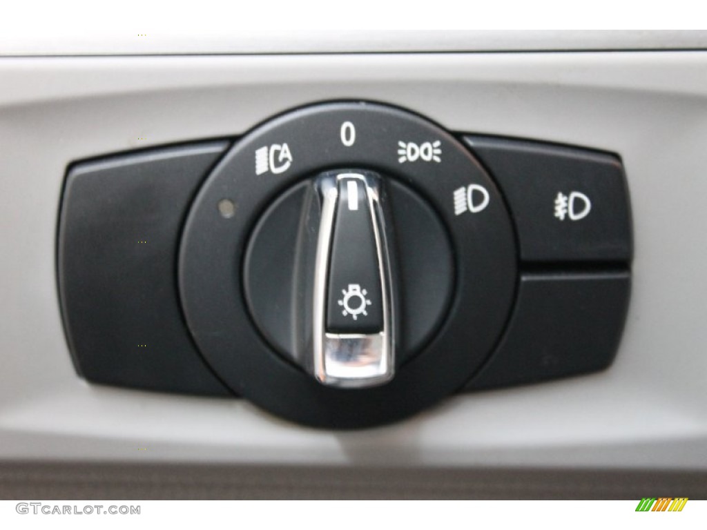 2009 BMW 3 Series 335i Coupe Controls Photo #73992075
